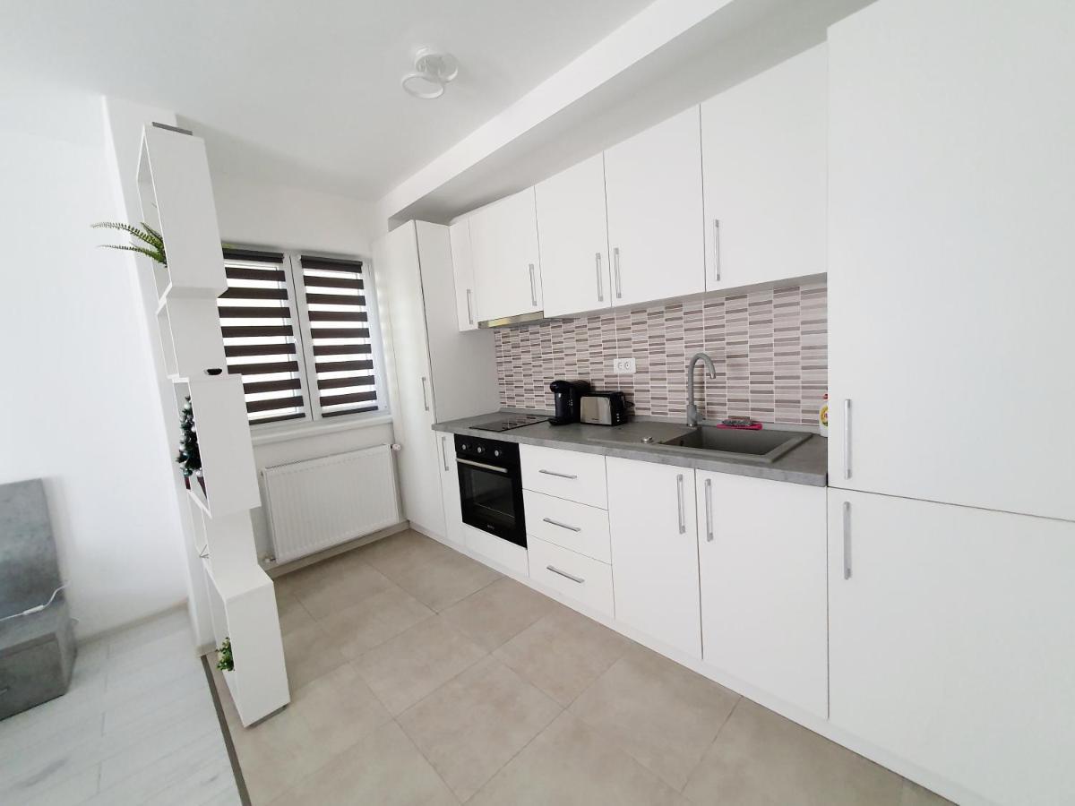 Fresh Mountain Brasov Apartment Exterior photo
